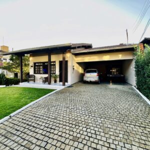 Essa casa é um verdadeiro abraço em forma de lar!